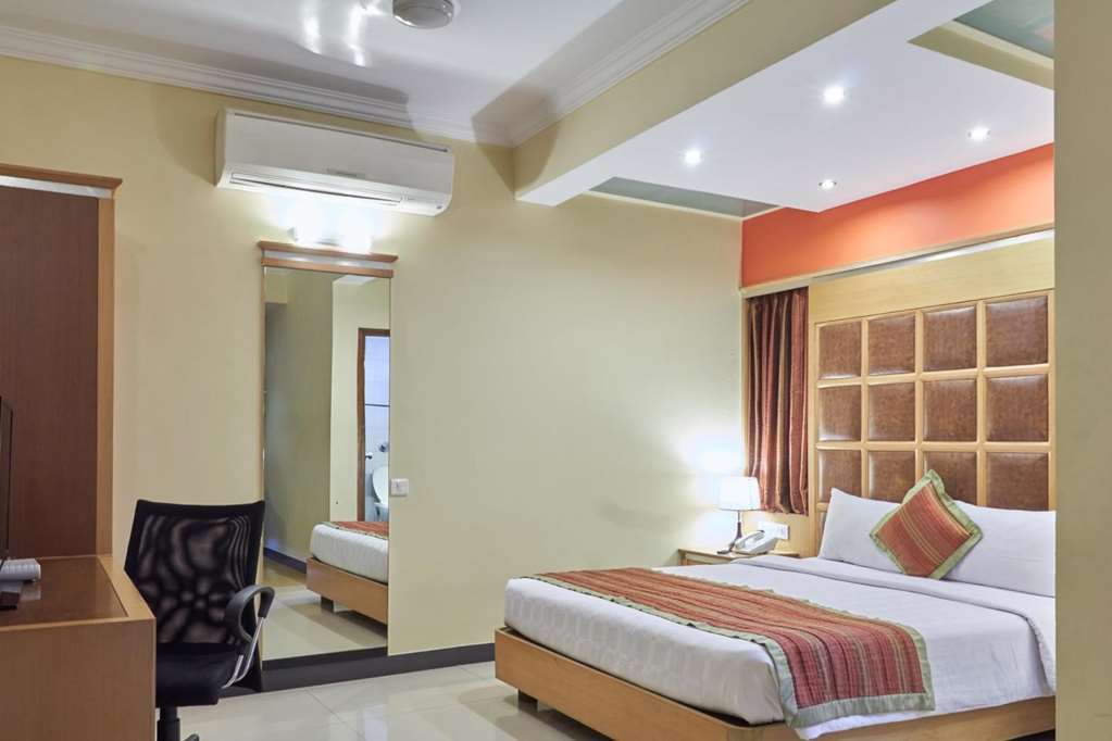 Magaji Orchid Hotel Bangalore Room photo